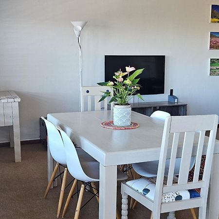 Madriko 36 Cozy Self Catering 2 Bedroom Apartment Langebaan Kültér fotó