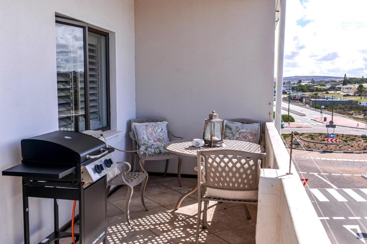 Madriko 36 Cozy Self Catering 2 Bedroom Apartment Langebaan Kültér fotó