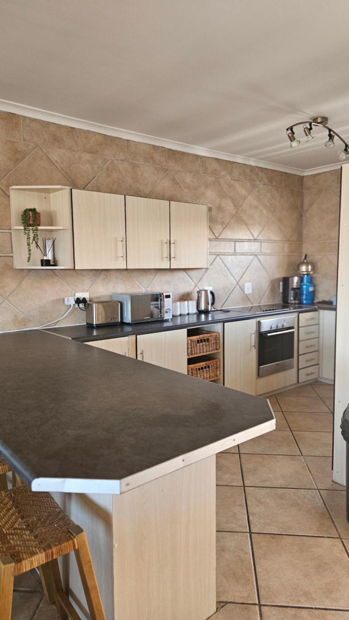 Madriko 36 Cozy Self Catering 2 Bedroom Apartment Langebaan Kültér fotó